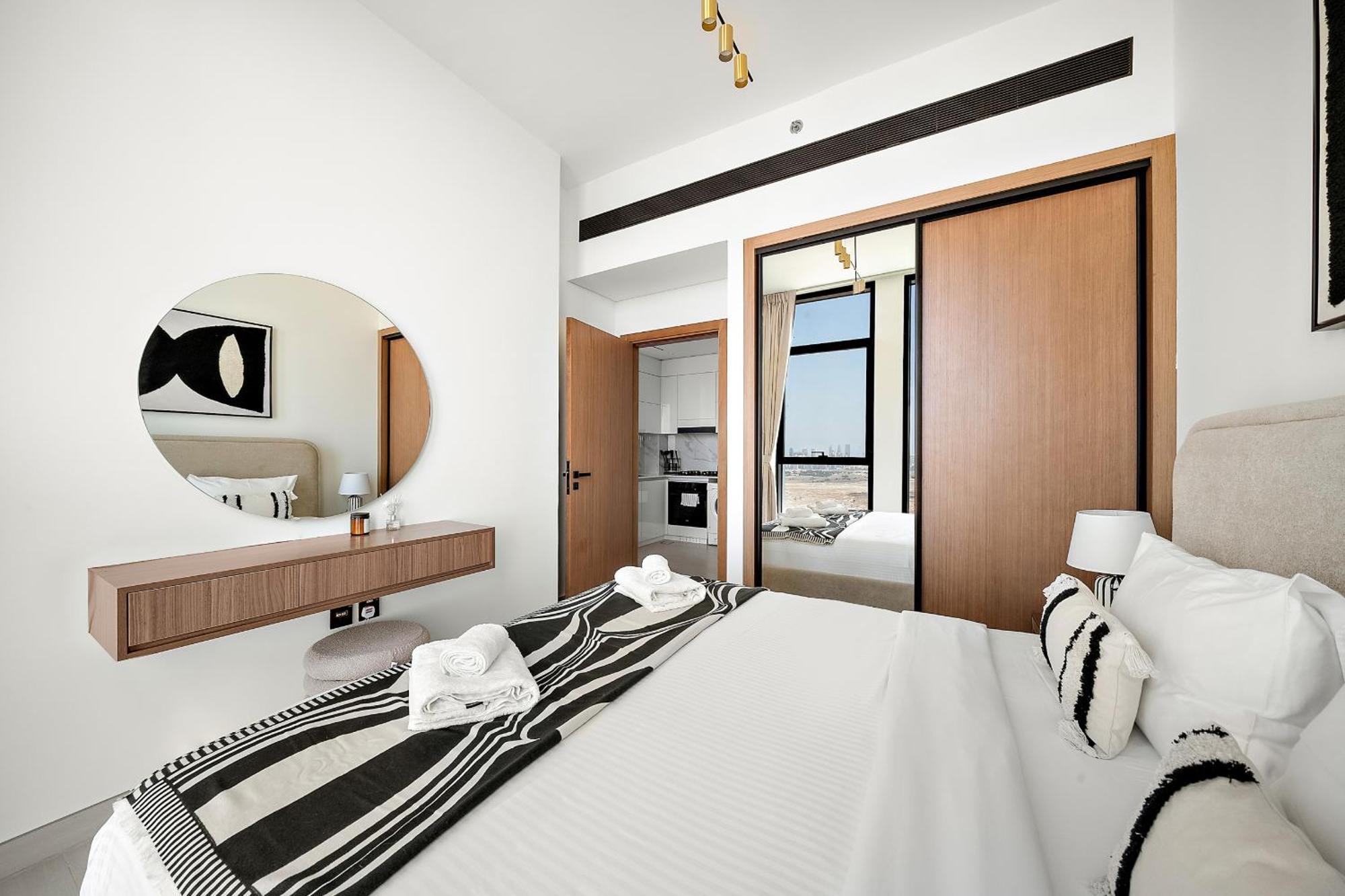 Vayk - Bright And Stylish 1br In Jvc *